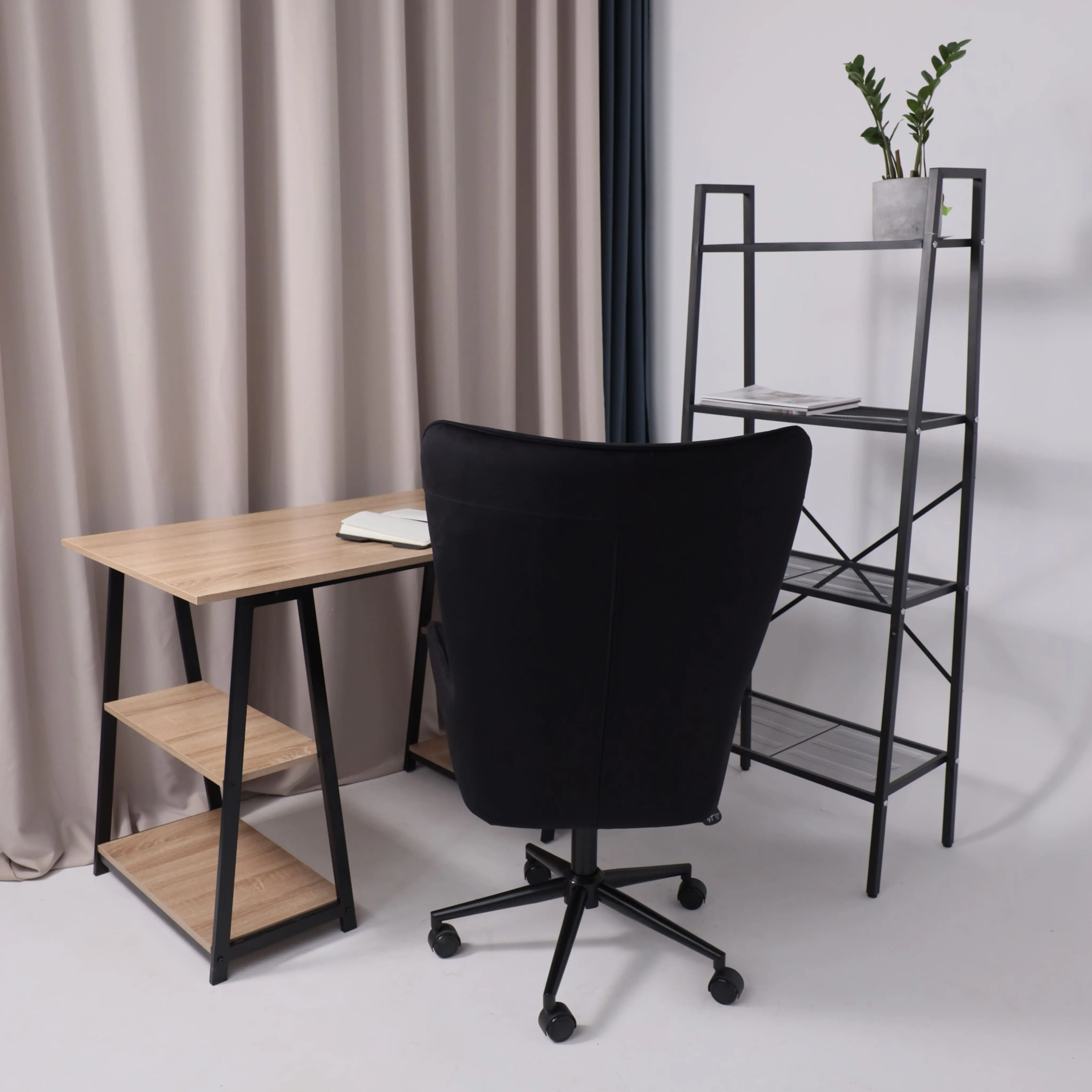 Кресло поворотное BELLA XL black, Seven 035, велюр/черный