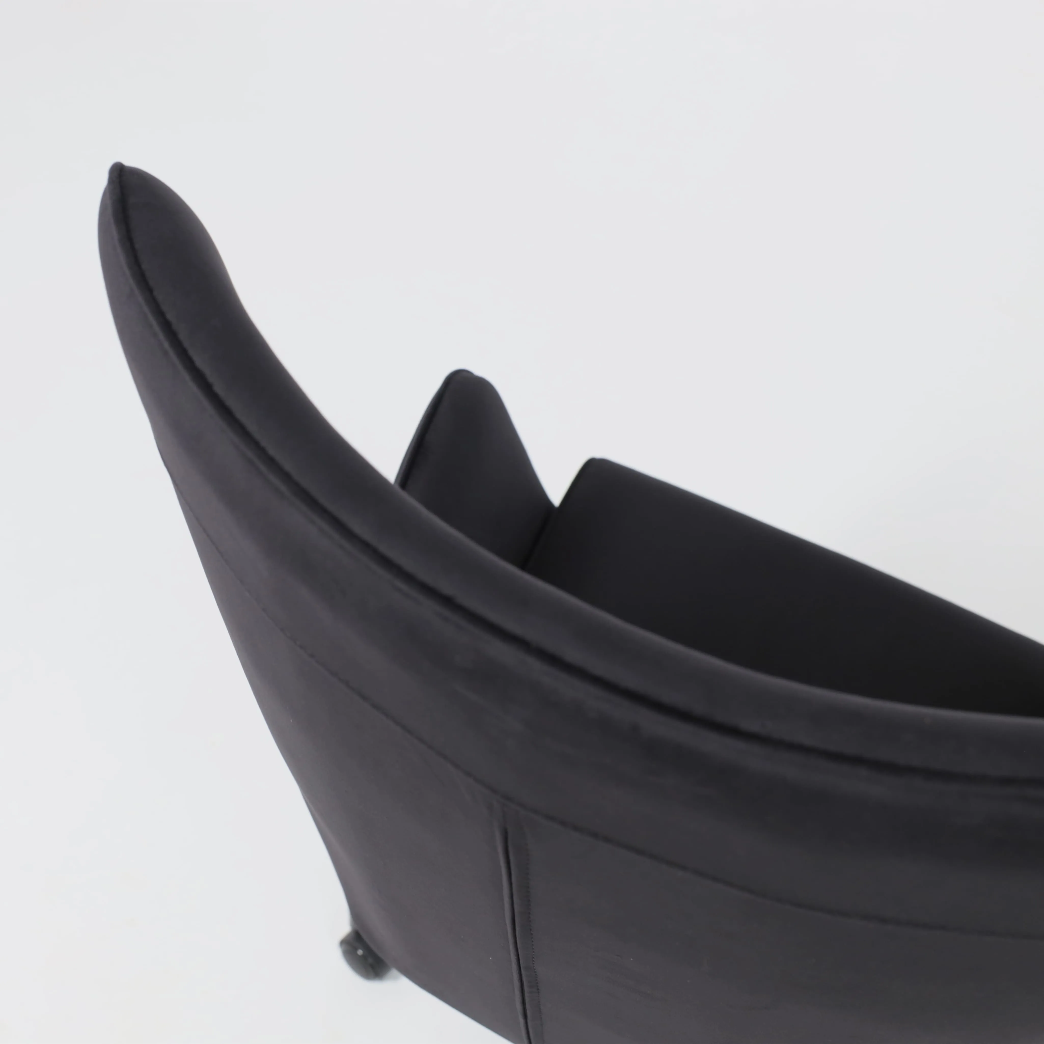 Кресло поворотное BELLA XL black, Seven 035, велюр/черный